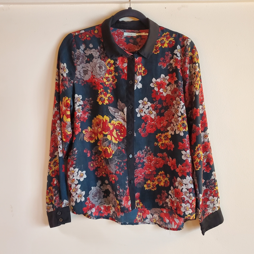 Kimchi Blue Dark Floral Button-Up Blouse - Size M